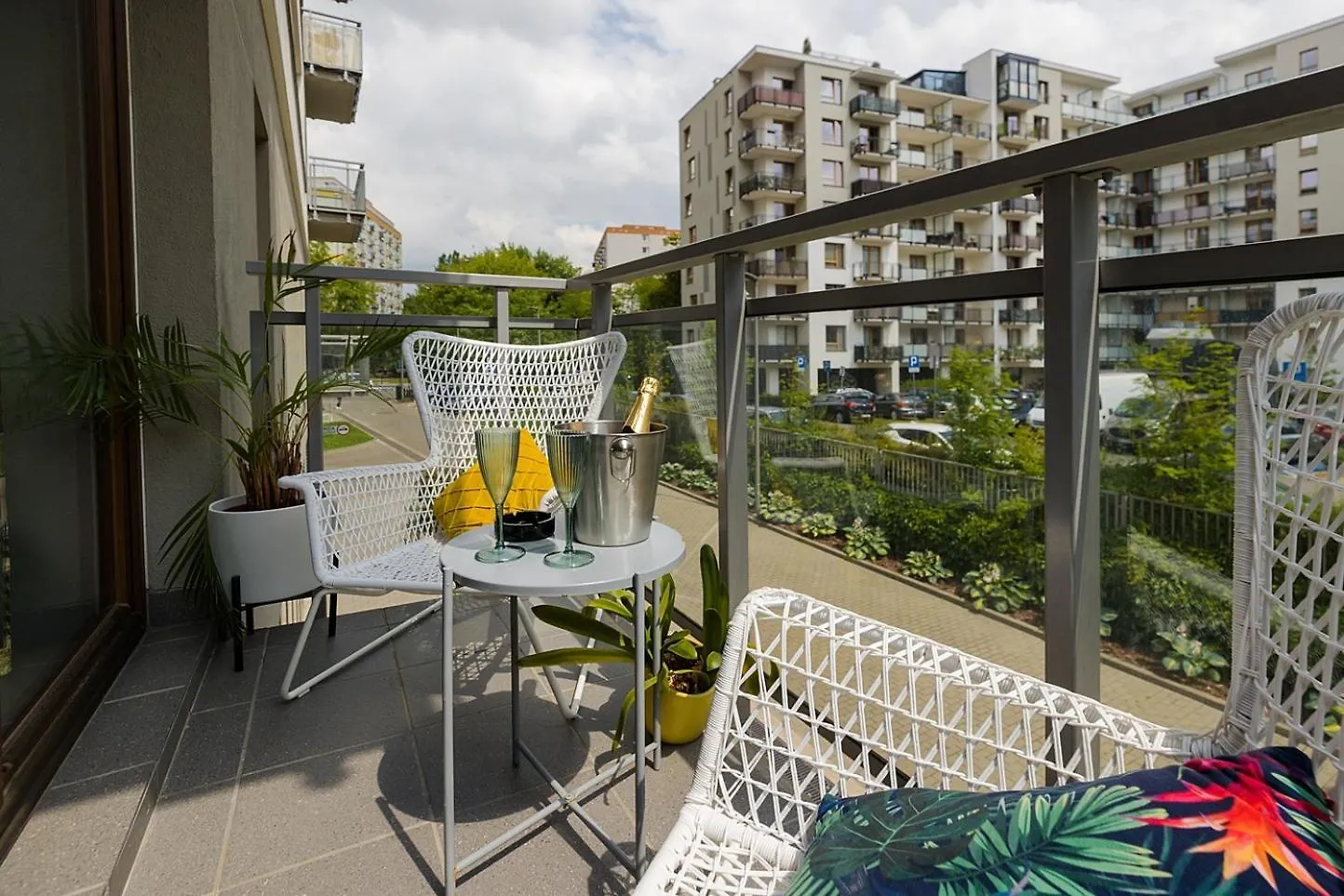 Woronicza Premium Complex Apartamento Varsóvia
